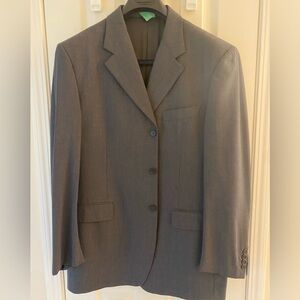 Barney’s New York men’s suit- size 42- gray